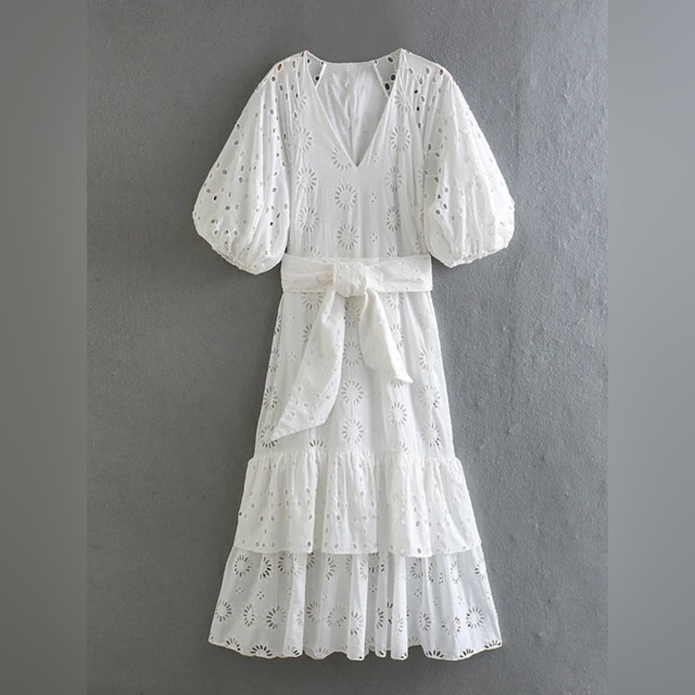 Zara White Eyelet Floral Tiered Midi Dress Sz S